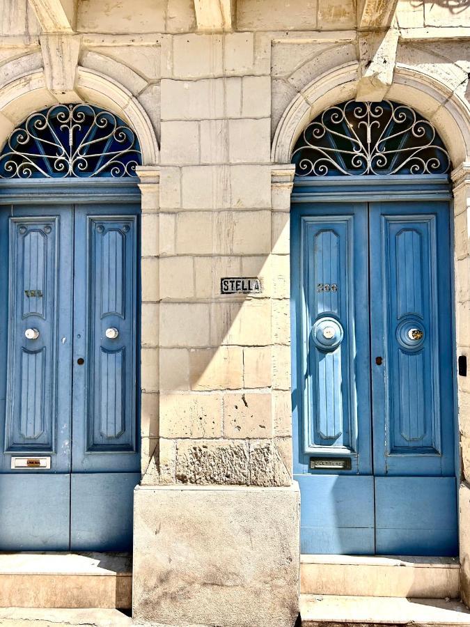 Wonderful Apartment Next To The Sea グジラ エクステリア 写真